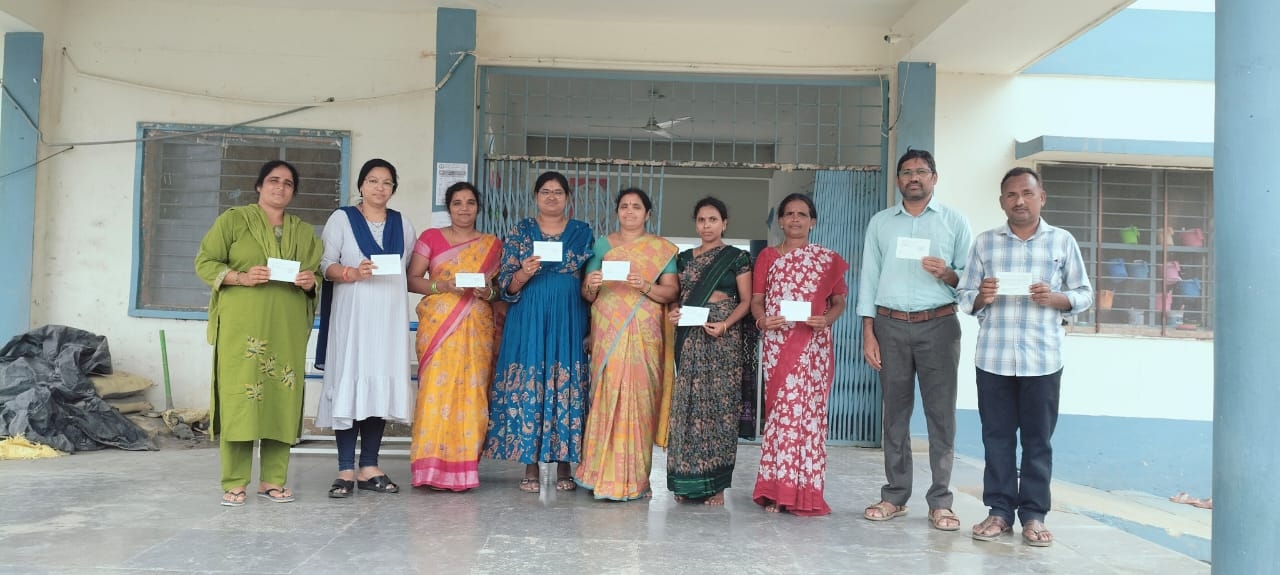 కేజీబీవీ, యూఆర్‌ఎస్‌, ఎస్‌ఎస్‌ఏ ఉద్యోగులను క్రమబద్ధీకరించాలి