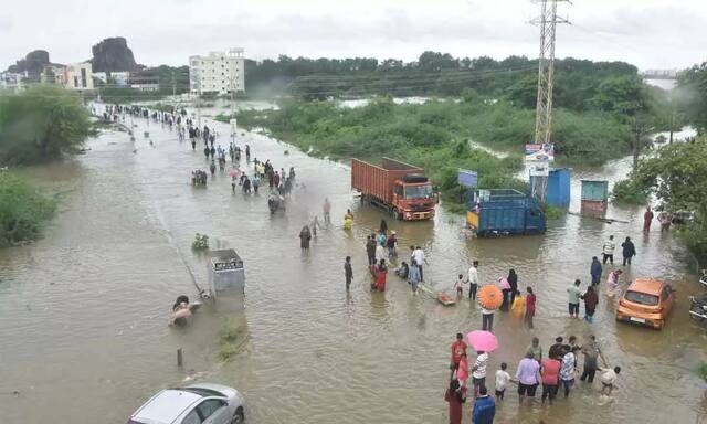 ఉత్తర తెలంగాణలో విస్తార వర్షాలు.. ఉప్పొంగుతున్న వాగులు, నదులు