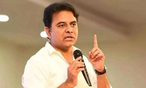 మోదీ పై కేటీఆర్ విమర్శలు..!