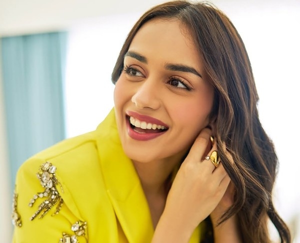 నీట్ లీక్‌తో స‌ర్వ‌స్వం కోల్పోయా : బాలీవుడ్ నటి మానుషి చిల్లర్