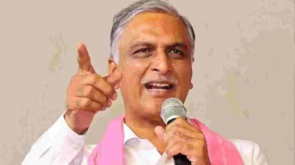 సీఎం రేవంత్‌పై భూముల అమ్మకం ఆరోపణలు: హరీశ్ రావు ఫైర్