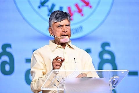 ఎలక్షన్ సమయంలో డబ్బులు తీసుకోకండి అంటున్న చంద్రబాబు!