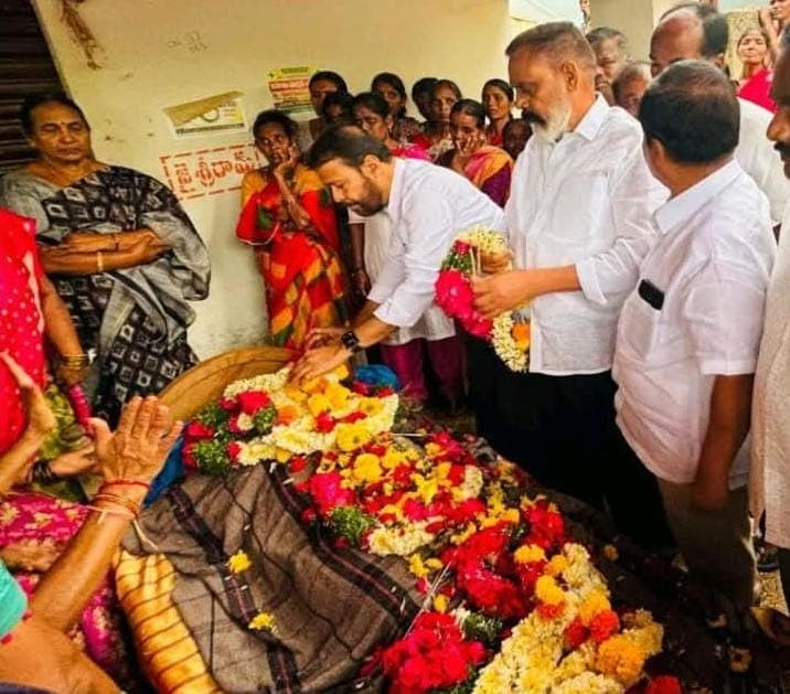 గుండెపోటుతో పెద్ద రాంచర్ల సర్పంచ్ 