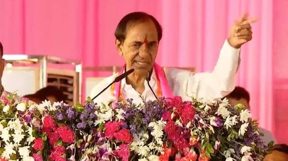రేవంత్ రెడ్డిపై కేసీఆర్ ధ్వజమెత్తు: కాంగ్రెస్ ది థర్డ్ క్లాస్ పాలన!