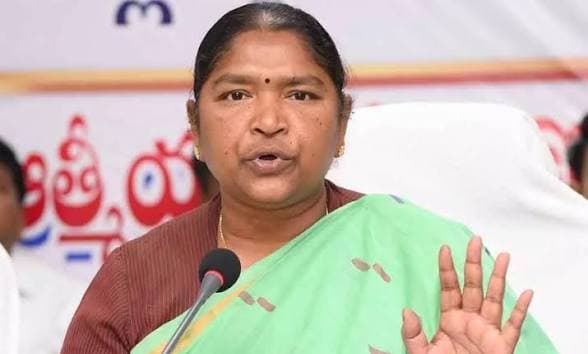 సర్పంచ్‌లకు గుడ్‌న్యూస్: నేరుగా నిధులు అందేలా త్వరలో అసెంబ్లీలో బిల్లు.. మంత్రి సీతక్క ప్రకటన