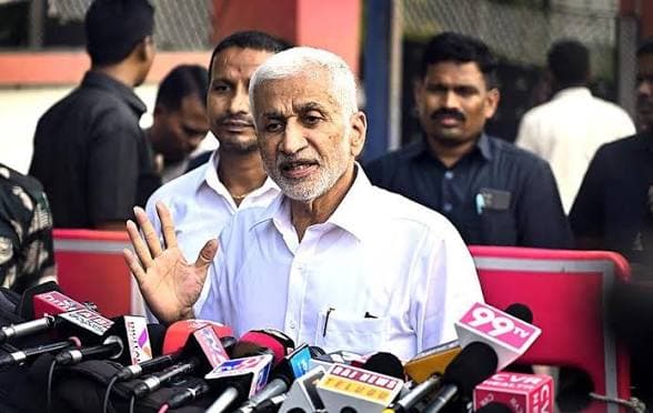 వైసీపీకి విజయసాయిరెడ్డి తీవ్ర హెచ్చరిక: "రెచ్చగొడితే నిజాలు బయటపెడతా!"