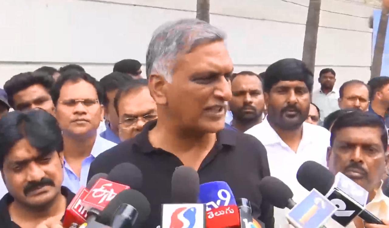 అసెంబ్లీ వద్ద ఉద్రిక్తత.. పోలీసుల తీరుపై భగ్గుమన్న బీఆర్ఎస్