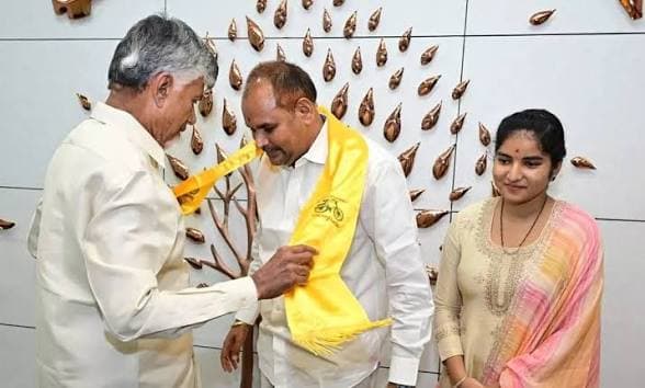 వైసీపీకి భారీ షాక్.. టీడీపీ గూటికి బొత్స మేనల్లుడు చిన్న శ్రీను!