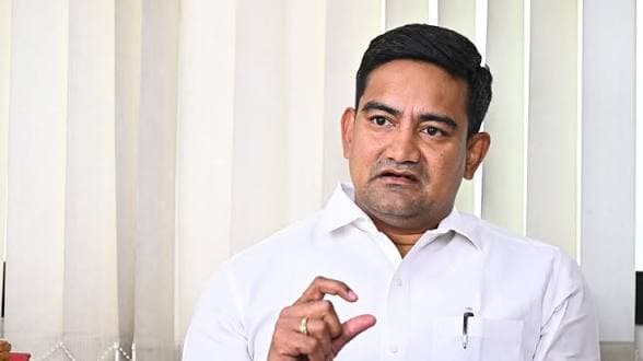6 లక్షల పింఛన్ల తొలగింపుపై మంత్రి కొండపల్లి శ్రీనివాస్ క్లారిటీ – వైఎస్సార్‌సీపీ ఆరోపణల్లో నిజం లేదు 