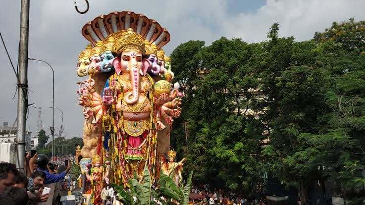 వినాయక విగ్రహాల తరలింపులో ఈ జాగ్రత్తలు తప్పనిసరి!