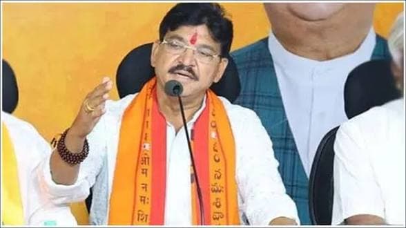 అప్పట్లో సిరిసిల్ల.. ఇప్పుడు కొడంగల్: అసెంబ్లీలో సీఎం రేవంత్‌పై బీజేపీ ఎమ్మెల్యే సెటైర్లు