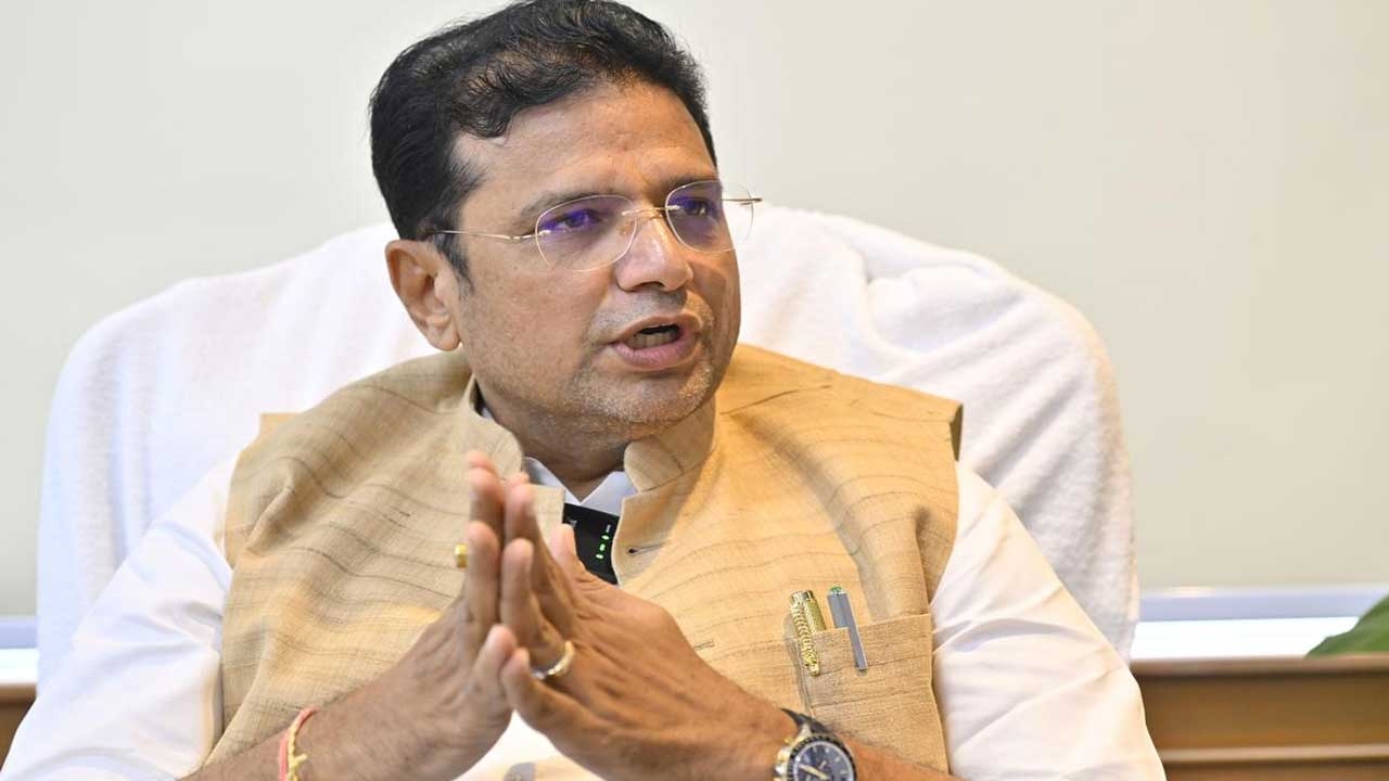 యూకే వాణిజ్య ఒప్పందాన్ని తెలంగాణకు అనుకూలంగా మలుస్తాం