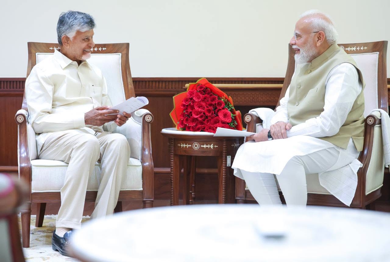 భోగాపురం విమానాశ్రయ ప్రారంభోత్సవానికి రండి
