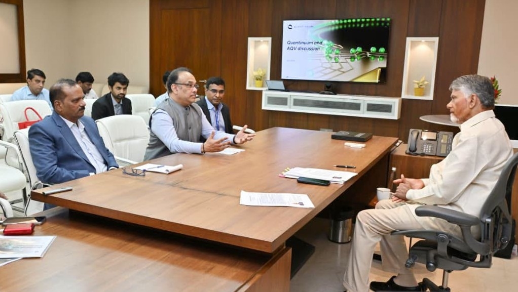 పోలీస్ వ్యవస్థ మరింత ఆధునికంగా మారాలి: సీఎం చంద్రబాబు