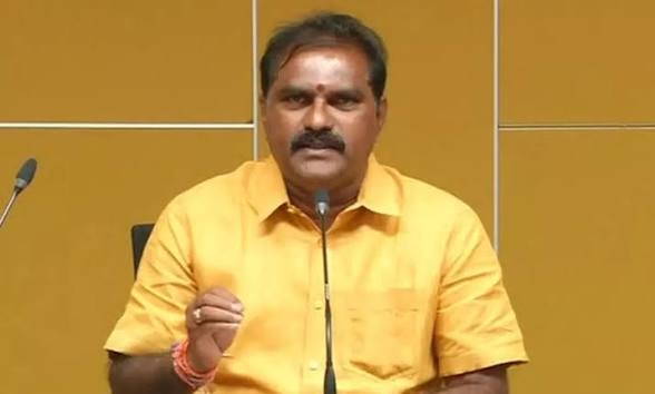 పనుల్లో జాప్యం చేస్తే క్రిమినల్ కేసులు: మంత్రి నిమ్మల రామానాయుడు హెచ్చరిక