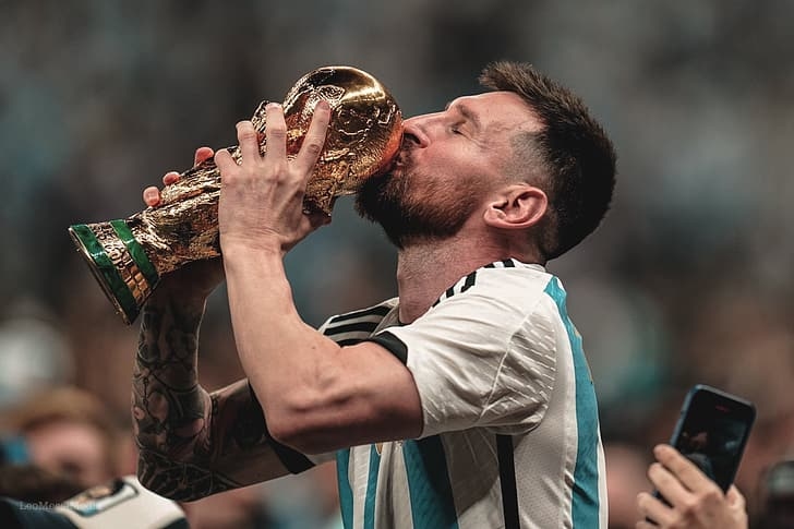 ఫుట్బాల్ దిగ్గజం మెస్సీ రిటైర్మెంట్: ఆస్తుల విలువ తెలిస్తే షాక్ అవ్వాల్సిందే!