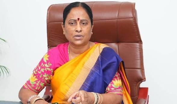 మంత్రి కొండా సురేఖకు ఉద్వాసన తప్పదా?.. ఢిల్లీలో సీఎం రేవంత్ కీలక మంతనాలు