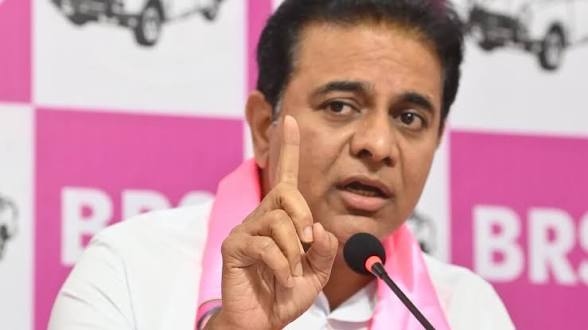 రేవంత్ది బాబుకు చెంచాగిరి చేయడమే: కేటీఆర్ సంచలన ఆరోపణలు