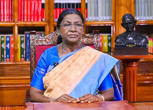 హానికర ఉత్పత్తుల ప్రచారంపై రాష్ట్రపతి ద్రౌపది ముర్ము కీలక వ్యాఖ్యలు