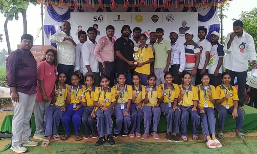 జిల్లా స్థాయి రగ్బీ పోటీల్లో మహర్షి విద్యా మందిర్ బాలికల ప్రతిభ