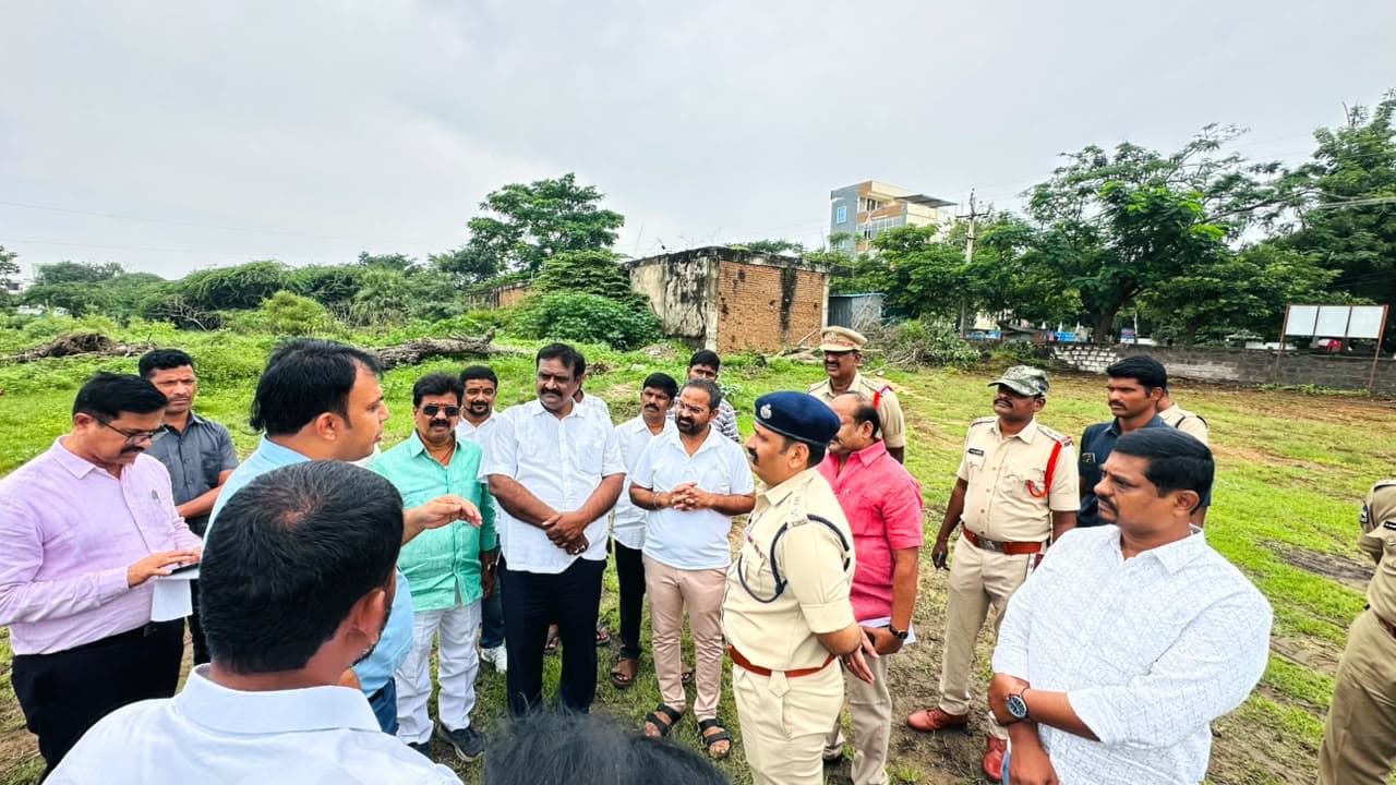 మంత్రి పర్యటన నేపథ్యంలో విస్తృత ఏర్పాట్లు
