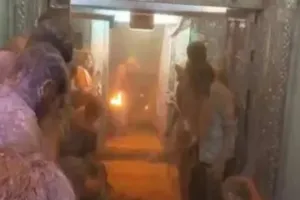 fire in Ujjain temple: మ‌ధ్య‌ప్ర‌దేశ్‌ ఉజ్జయినీ మహా కాలేశ్వర్‌ ఆలయంలో అగ్నిప్రమాదం