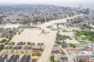 Brazil Rains : బ్రెజిల్‌లో భారీ వరదలు.. 100 మంది మృత్యువాత.. నిరాశ్రయులైన లక్షల మంది