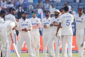 Test cricket: టీమిండియా స్టార్ ప్లేయర్లకు బిగ్ షాక్.... ఆటగాళ్ల వేటు పై బీసీసీఐ సంచలన నిర్ణయం ?