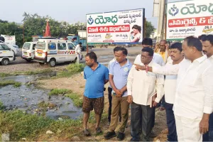 పెండింగ్ పనులను త్వరితగతిన పూర్తి చేయండి