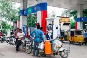 Petrol Pump: పెట్రోల్ బంకు పెట్టాలనుకుంటున్నారా?.. ఒక్క‌సారి పెట్టుబడి పెడితే  దీర్ఘకాలిక ఆదాయం పొందవ‌చ్చు 