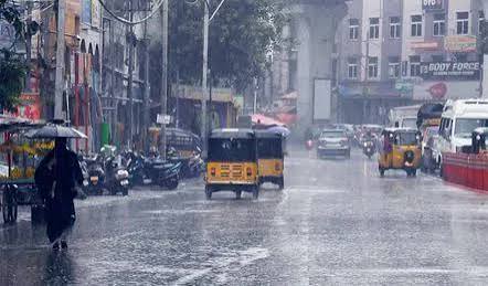 హైదరాబాద్ను ముంచెత్తిన కుండపోత వర్షం: పలు ప్రాంతాల్లో భారీ వర్షపాతం నమోదు!