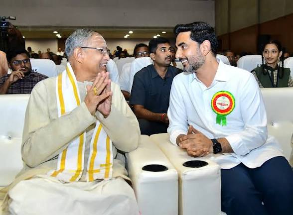 లోకేష్ పై ప్రశంసల వర్షం కురిపించిన చాగంటి కోటేశ్వరరావు