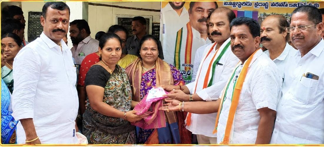 చౌడారం గ్రామంలో ఘనంగా సేవా కార్యక్రమాలు